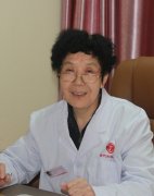 武芳山，妇科主任